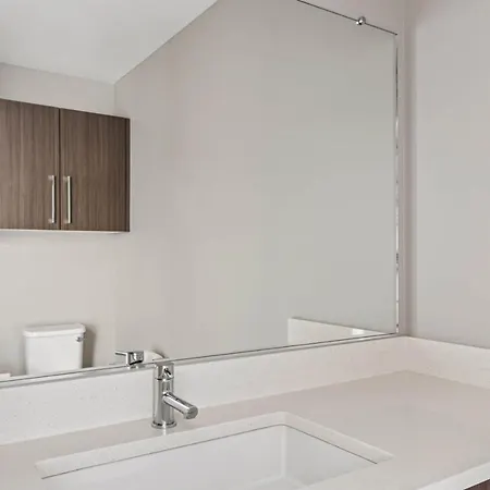 Apartment North Station 2br W Wd Gym Nr Td Garden Bos-131a