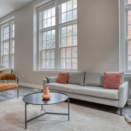 Apartment Back Bay 2br W Courtyard Gym Nr Restaurants Bos-895 *