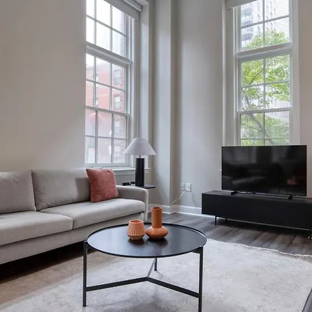 Back Bay 2br W Courtyard Gym Nr Restaurants Bos-895 *