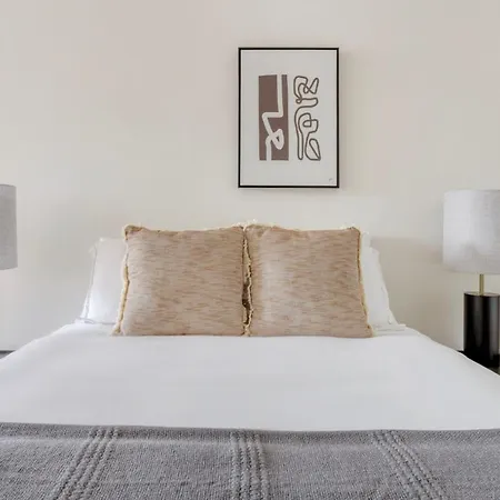 Apartment South 3br Fully Furnished Equipped Bos-928 *