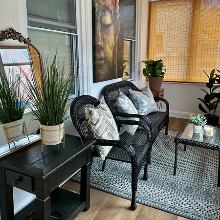 Harvrd-mit-b.u./parkfree/single Family