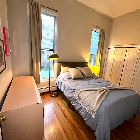 Apartment Town House *