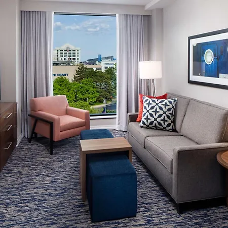 Hotel Homewood By Hilton Seaport District Boston
