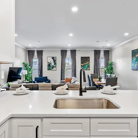 Apartment Spacious Fully Furnished By Logan Airport