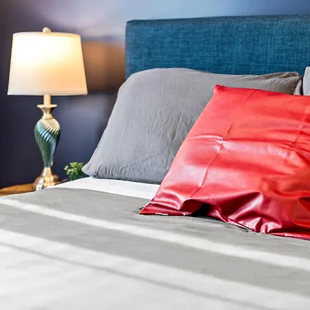 Spacious Fully Furnished By Logan Airport *