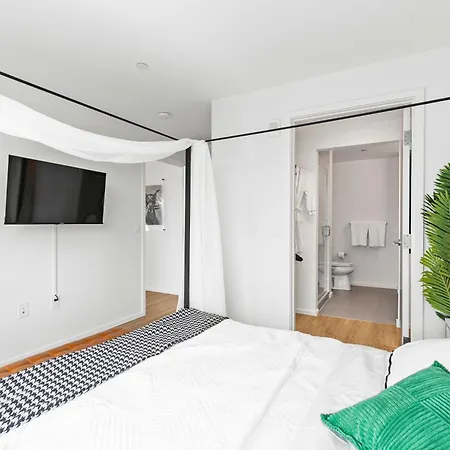 Apartment Vip Quarters By Orchard Group