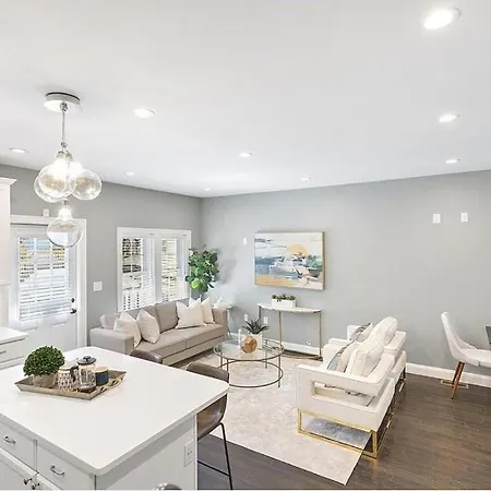 Modern,chic One-bedroom In Eco Smart Homestay Boston