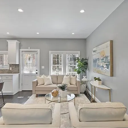 Modern,chic One-bedroom In Eco Smart * Boston