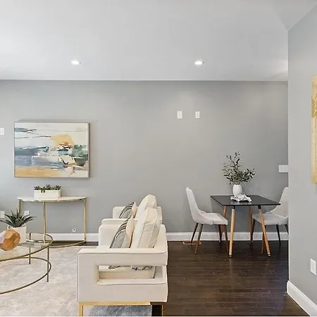 Homestay Modern,chic One-bedroom In Eco Smart