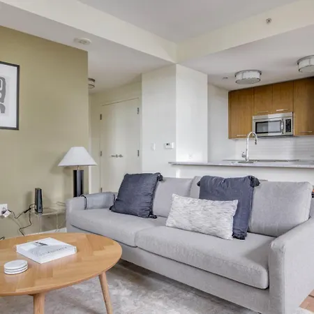 Back Bay 1br W Gym Nr Public Garden Bos-940 Boston