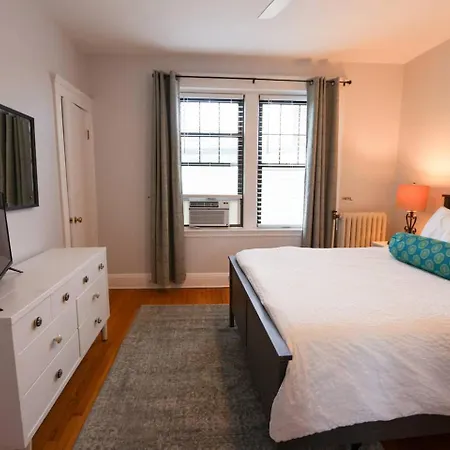 Apartment Centrally Located, 1bed Unit