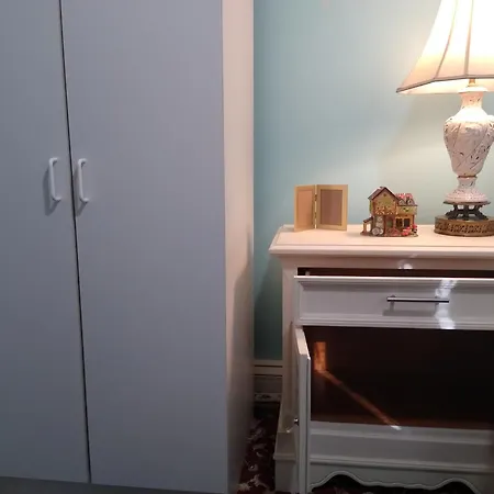 Blue Jay Room *