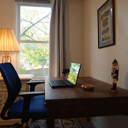 Skyline Homestay Boston