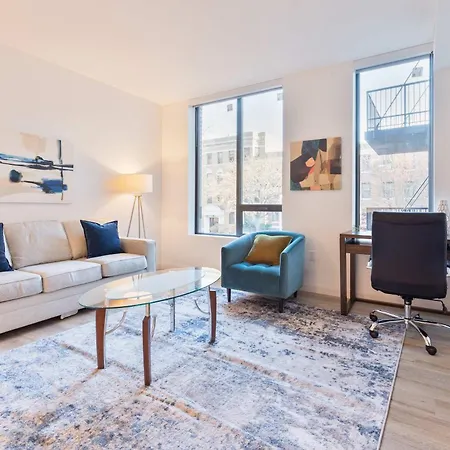 Apartment Private Modern With Kitchen Boston