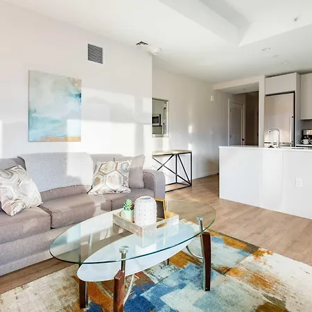 Entire Downtown Seaport With Pool * Boston