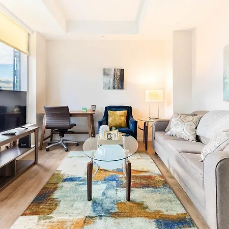 Entire Downtown Seaport With Pool Apartment