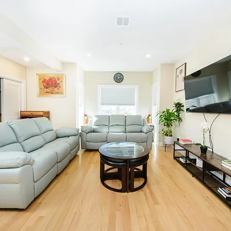 Modern 3br - Prime World Cup 2026 Location - Near Franklin Park 60-2 Apartment *
