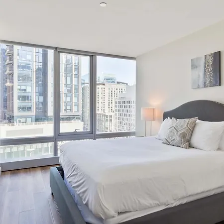 Private In Downtown Seaport