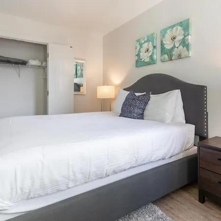 Apartment Lux Downtown With Pool *