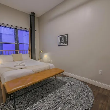 Furnished Luxury 3br, 2ba Loft * Boston