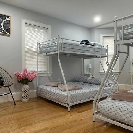 85b Brand New 3br, 2ba, Walk To Transit, Near Boston