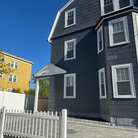 85b Brand New 3br, 2ba, Walk To Transit, Near * Boston