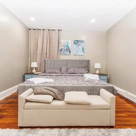 In-unit Laundry Your Family And Friends Space Apartment *