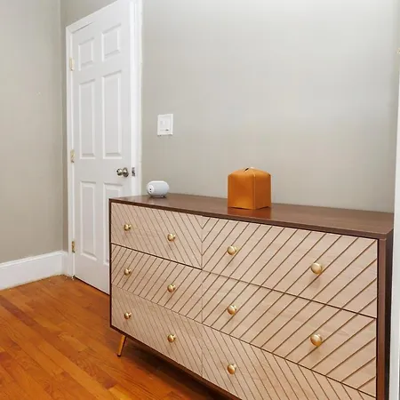 In-unit Laundry Your Family And Friends Space Apartment