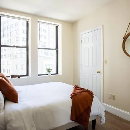 Classic Downtown Loft Style