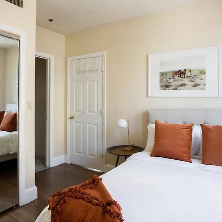 Apartment Classic Downtown Loft Style *