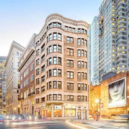 Classic Downtown Loft Style Apartment Boston