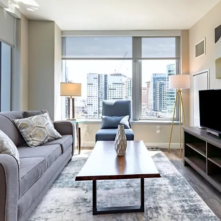 Private 2br Seaport Disctrict