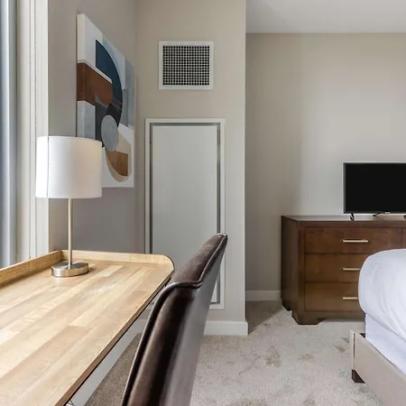 Private 2br Seaport Disctrict Apartment *