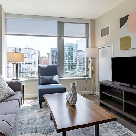 Private 2br Seaport Disctrict Boston