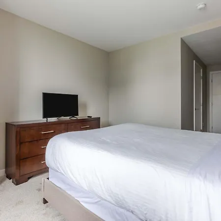 Private 2br Seaport Disctrict Apartment Boston