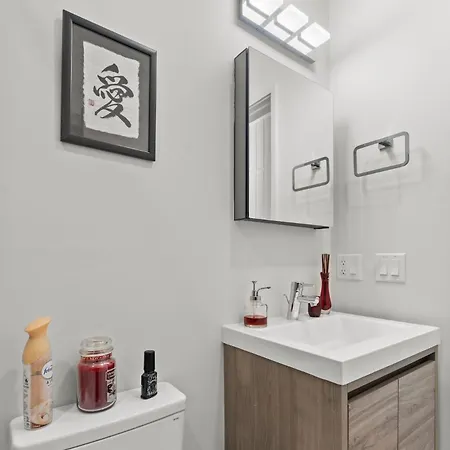 Luxury 2bd2ba Next To The Airport 4389 Apartment Boston