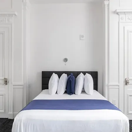 Stylish In Historic - Unit #204 Apartment