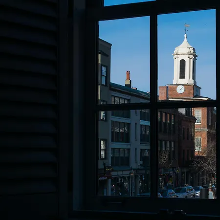 Beacon Hill Hotel 4*