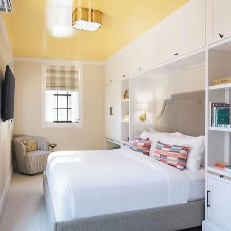 Beacon Hill Hotel 4*
