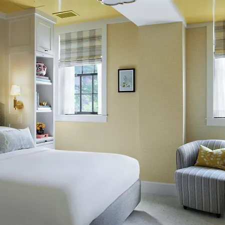 Beacon Hill Hotel 4*