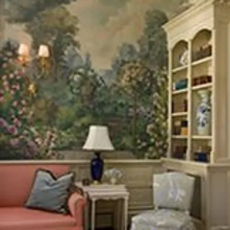The College Club Of 3*