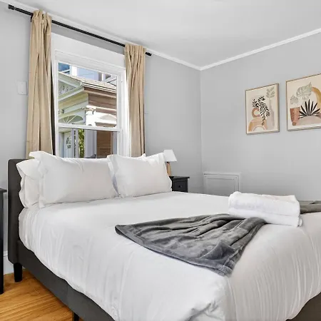 Apartment Vintage 5br In With Free Parking *