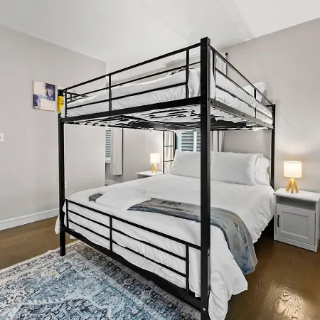 Luxury 3br In With Roku Tv Apartment Boston