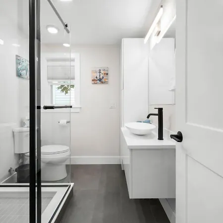 Luxury 3br 2ba Near Harvard With Free Parking *