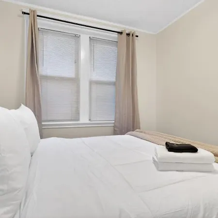 Luxe 1bd