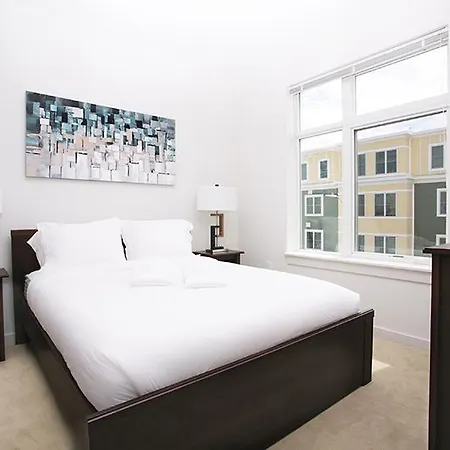 Apartment On Sidney Street *
