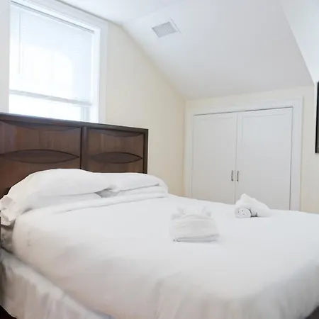 Three-bedroom On Larose Place Apt R