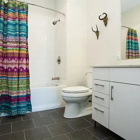 On Sidney Street Apartment *