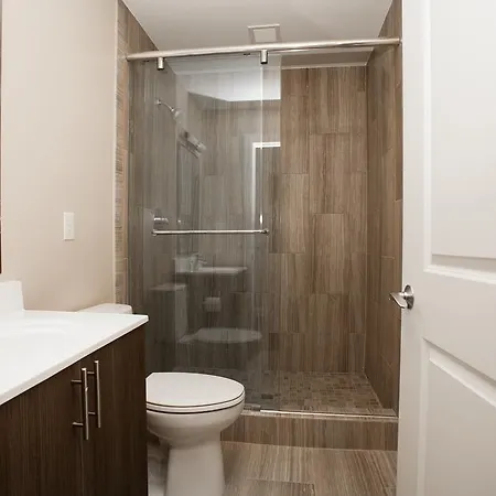 Four-bedroom On Hamilton Place Apt 507 Apartment Boston