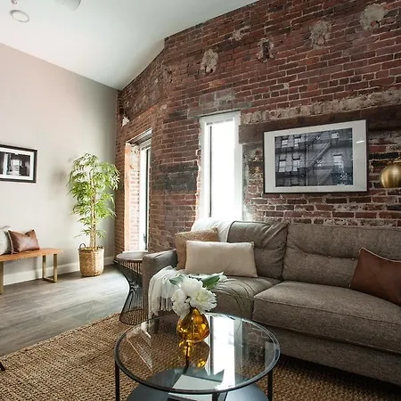 Two-bedroom On Hamilton Place Apt 401 Boston